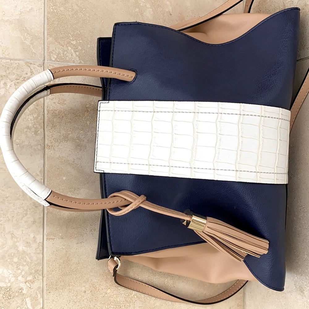 Neiman Marcus Shoulder handbag